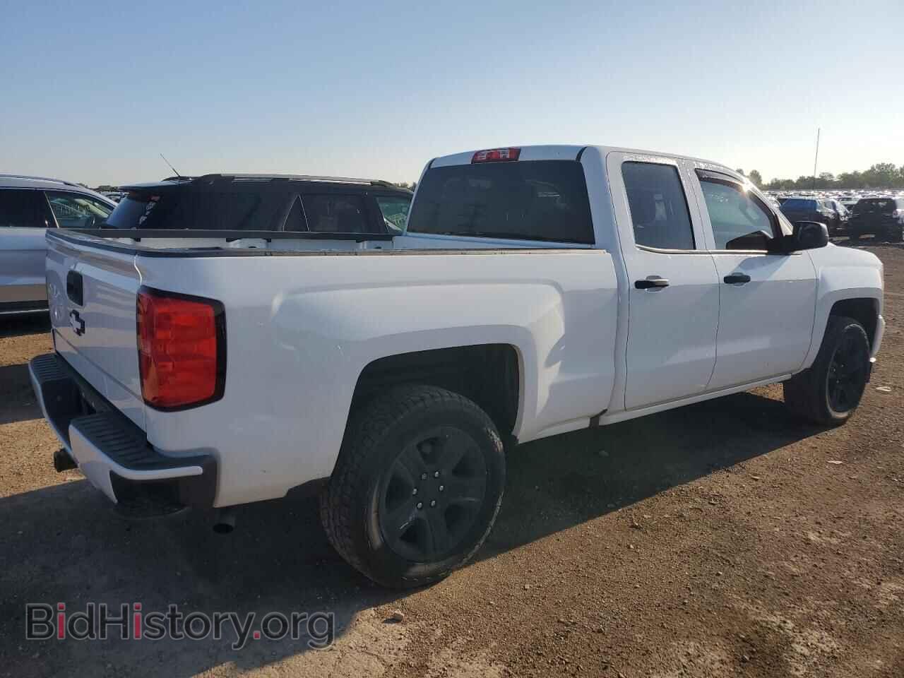 2018 CHEVROLET ALL Models - VIN: 1GCVKPEC8JZ326234 - Фото 3