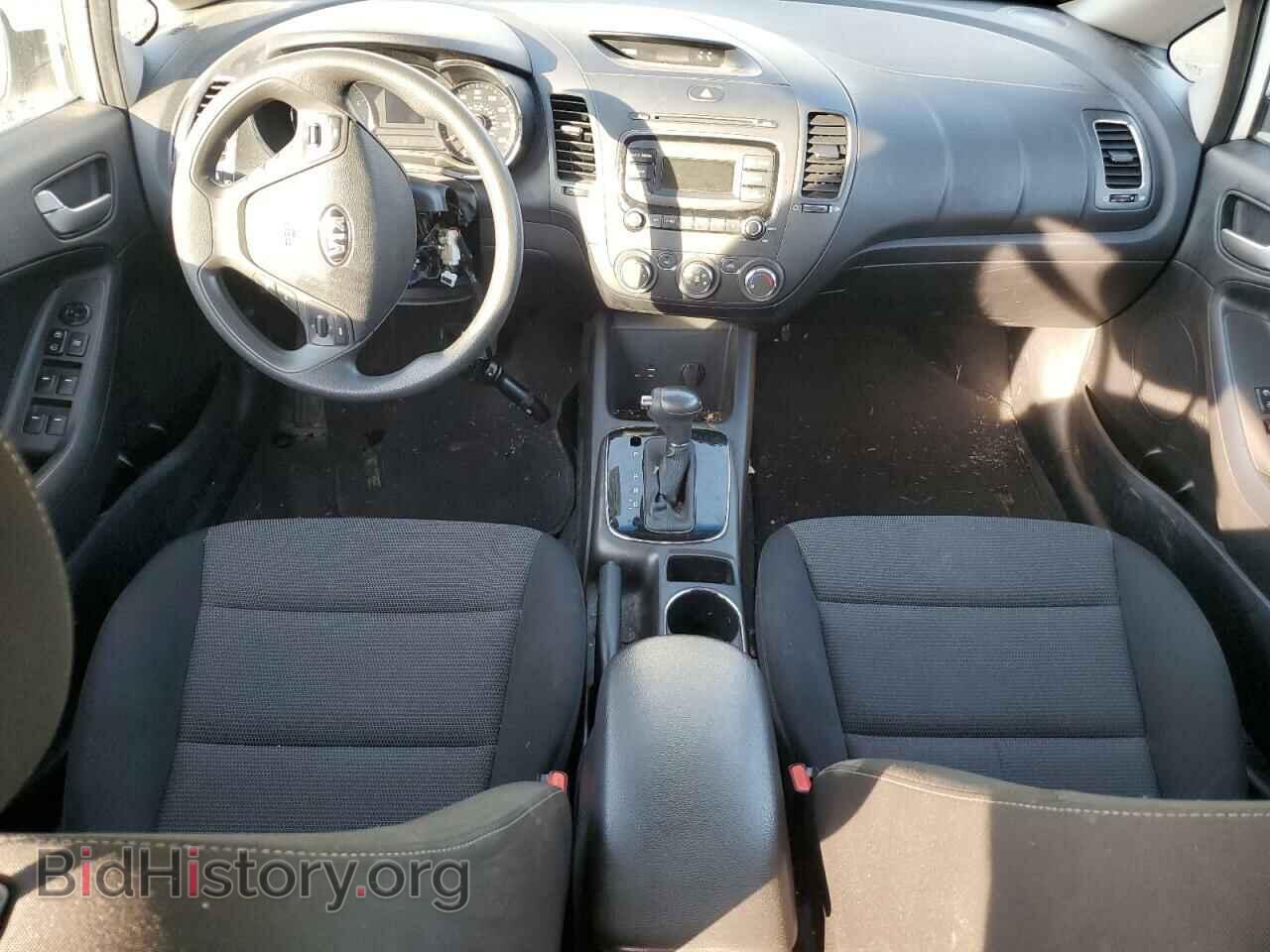 2017 KIA FORTE - VIN: 3KPFK4A73HE091484 - Фото 8