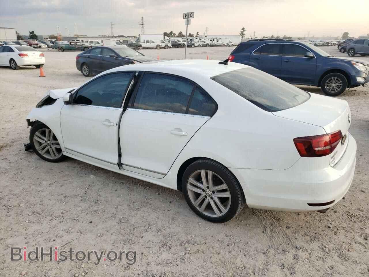 2017 VOLKSWAGEN JETTA - VIN: 3VWL17AJXHM369450 - Фото 2