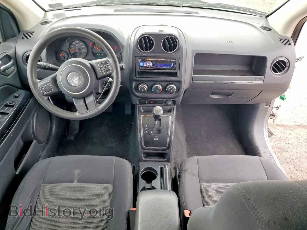2011 JEEP COMPASS - VIN: 1J4NF1FB5BD234983 - Photo 8