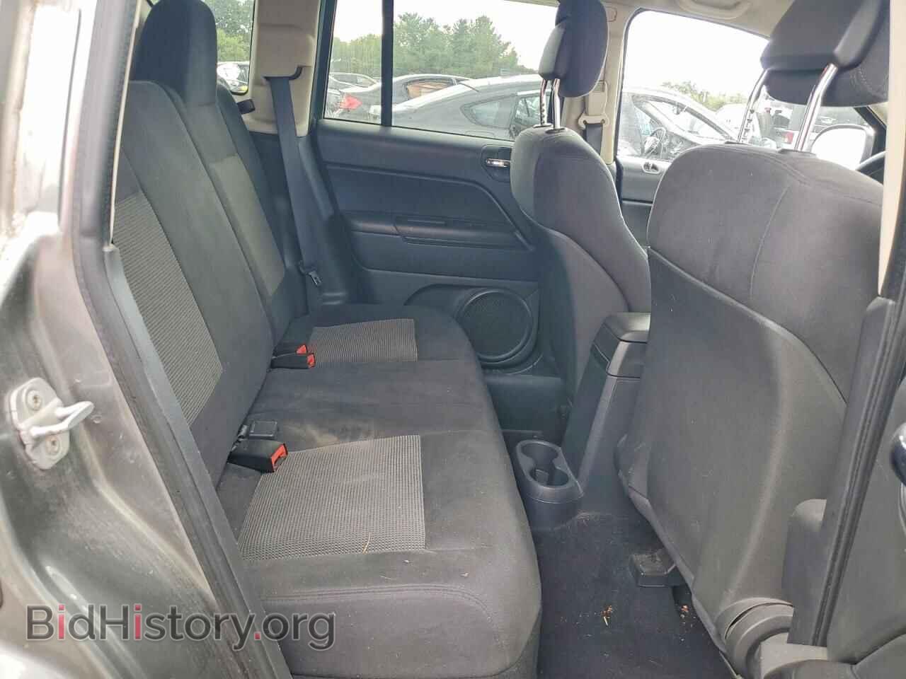 2011 JEEP COMPASS - VIN: 1J4NF1FB5BD234983 - Photo 10