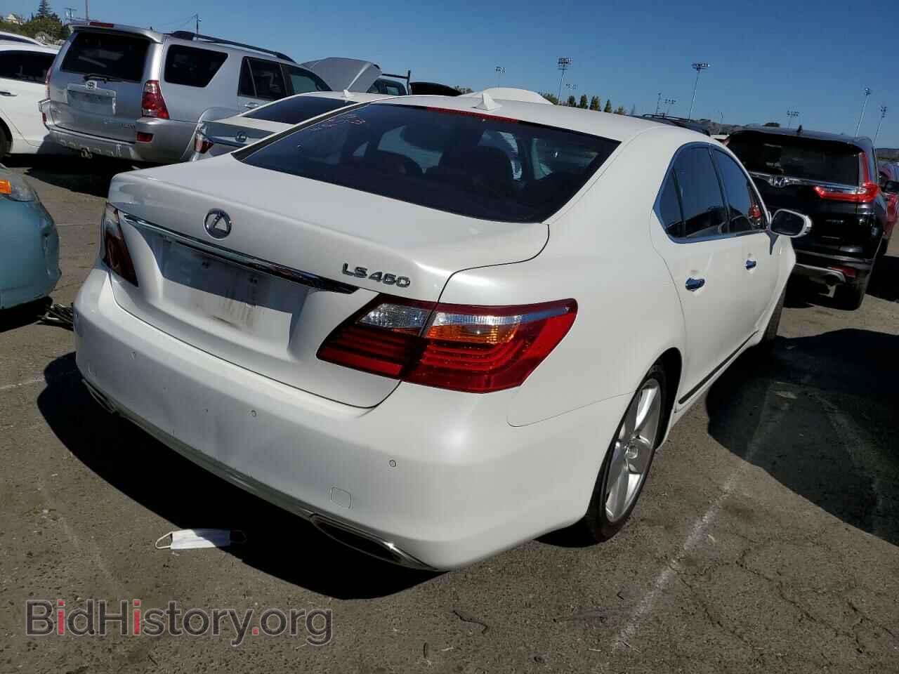 2012 LEXUS LS460 - VIN: JTHBL5EF7C5113119 - Photo 3