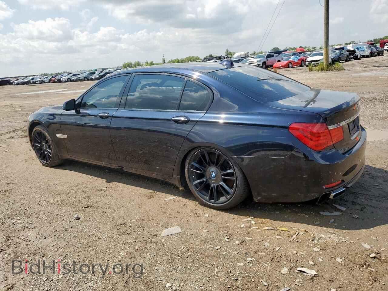 2012 BMW 7 SERIES - VIN: WBAKB8C53CC963273 - Фото 2