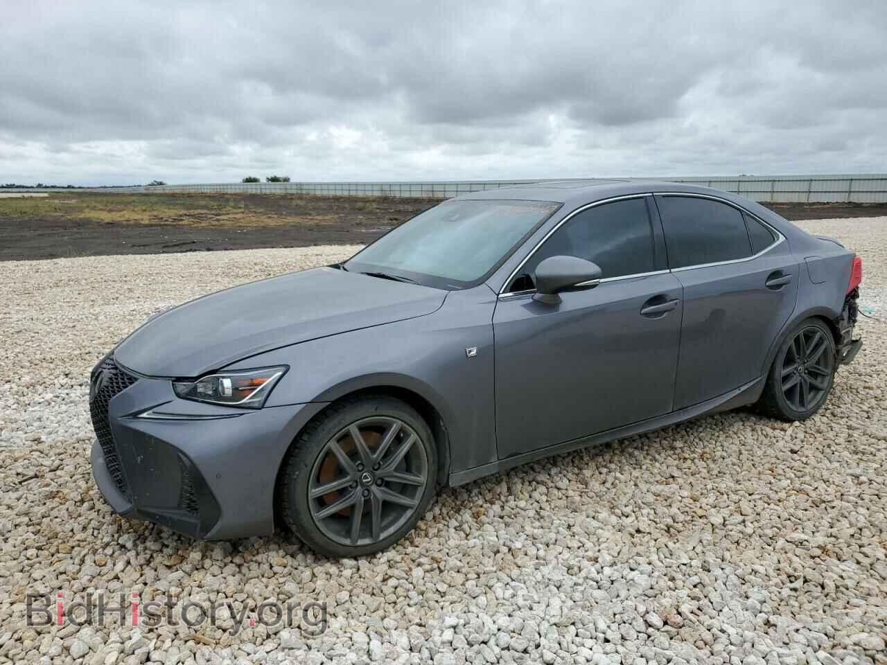 Photo JTHBA1D25J5076761 - LEXUS IS 2018