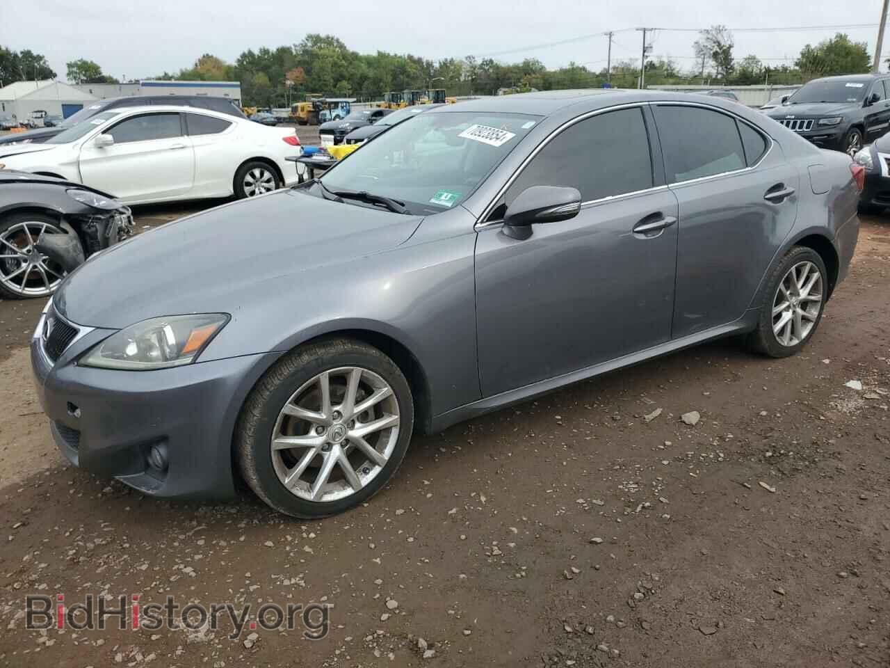 Фотография JTHCF5C20C5060145 - LEXUS IS 2012