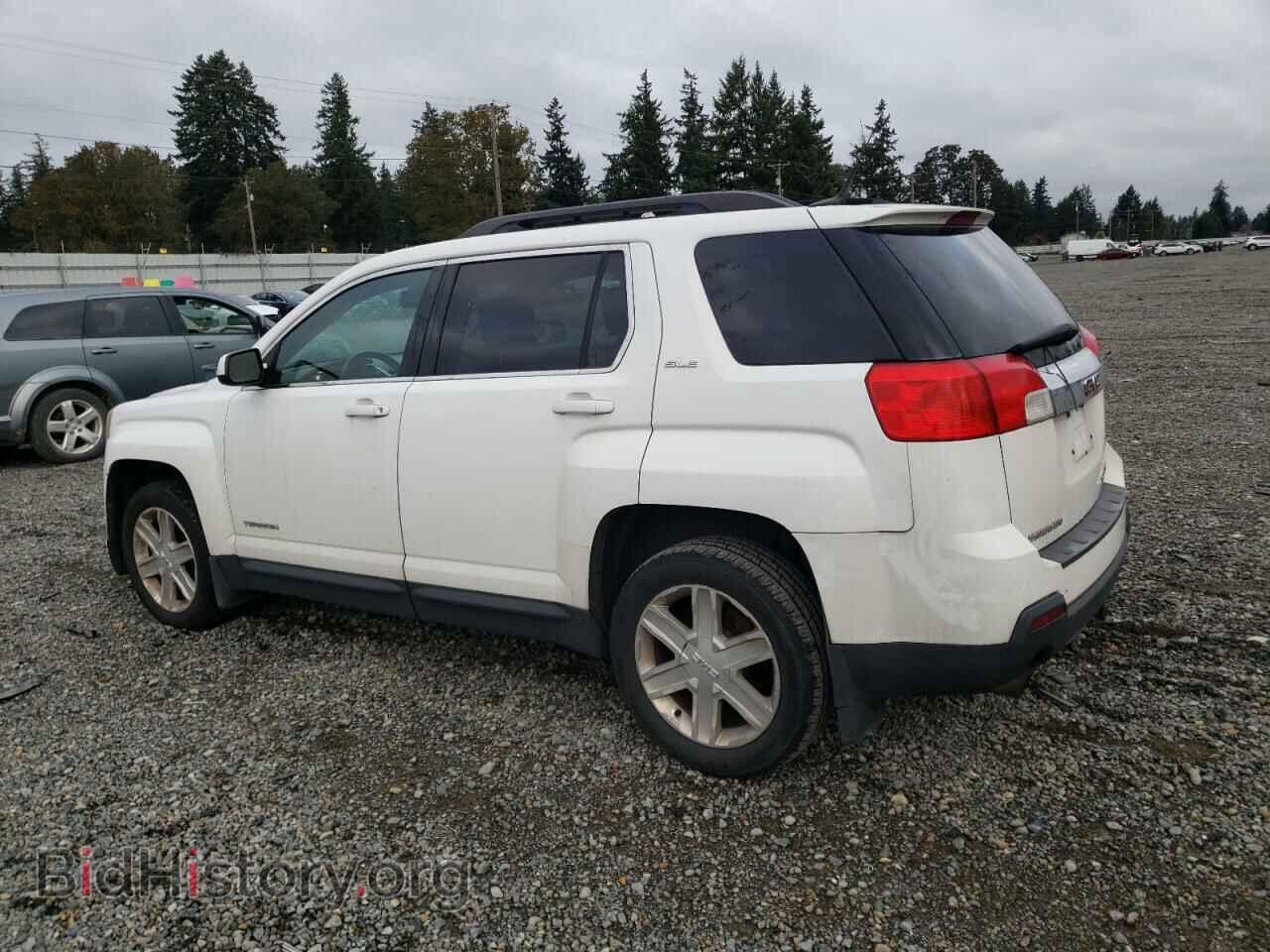 2011 GMC TERRAIN - VIN: 2CTFLTE52B6458483 - Photo 2