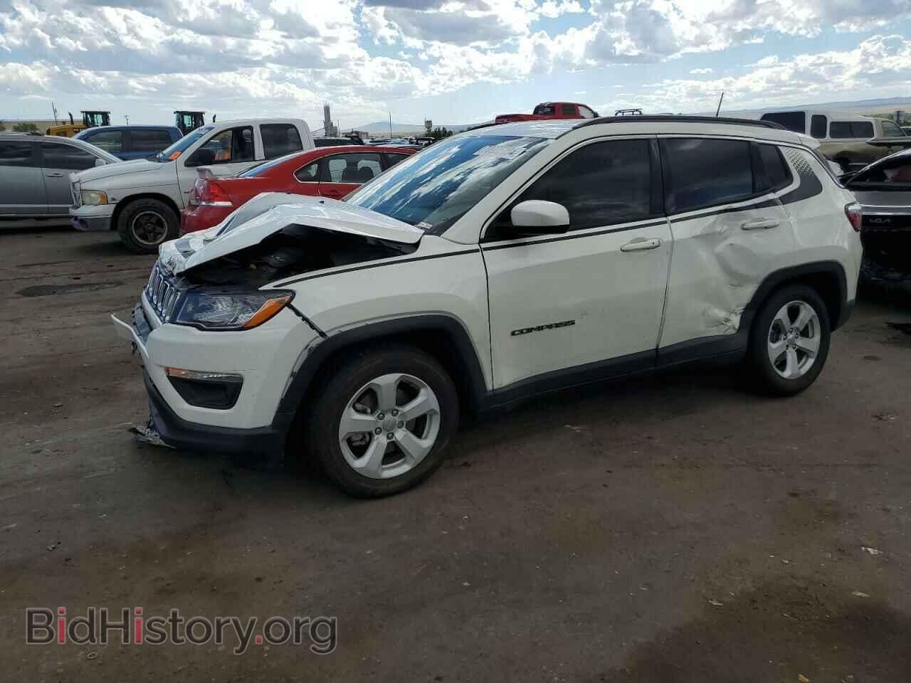 Photo 3C4NJCBB2LT133966 - JEEP COMPASS 2020