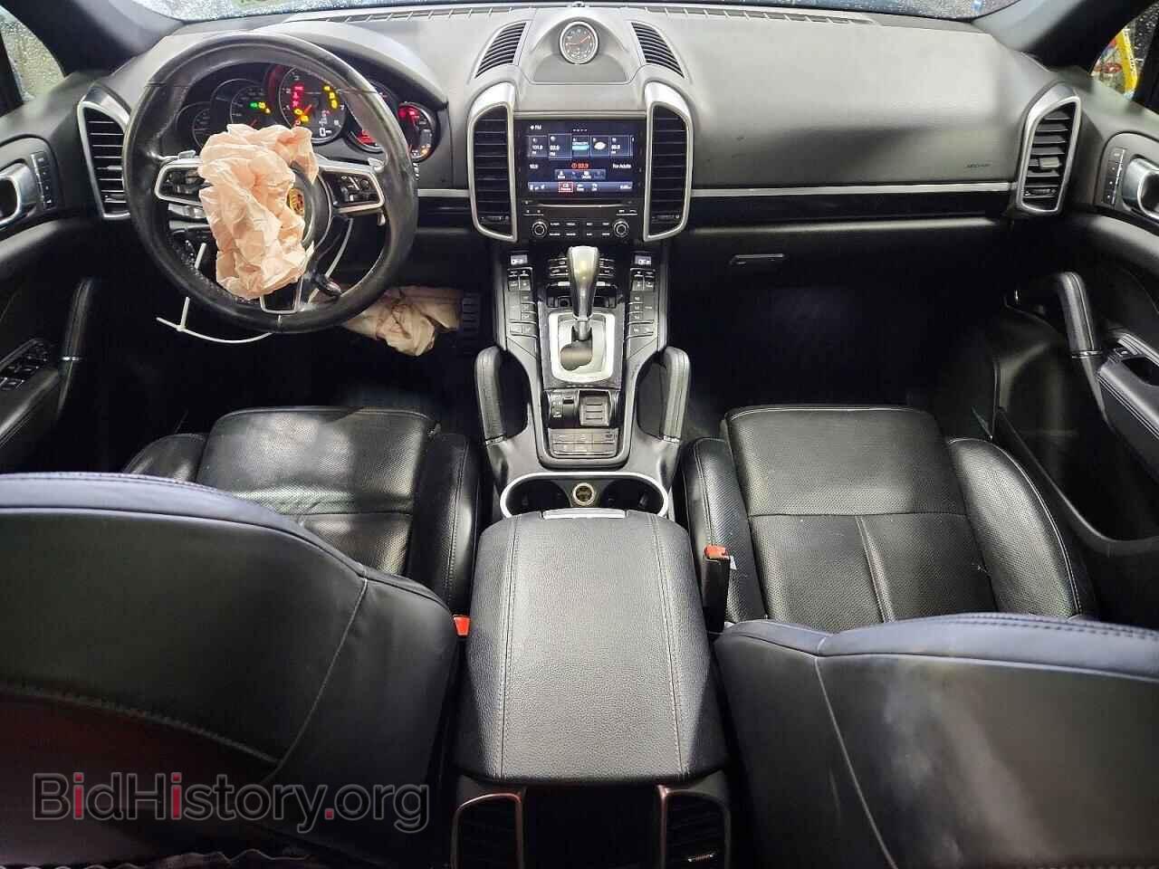 2018 PORSCHE CAYENNE - VIN: WP1AA2A28JKA05383 - Photo 8