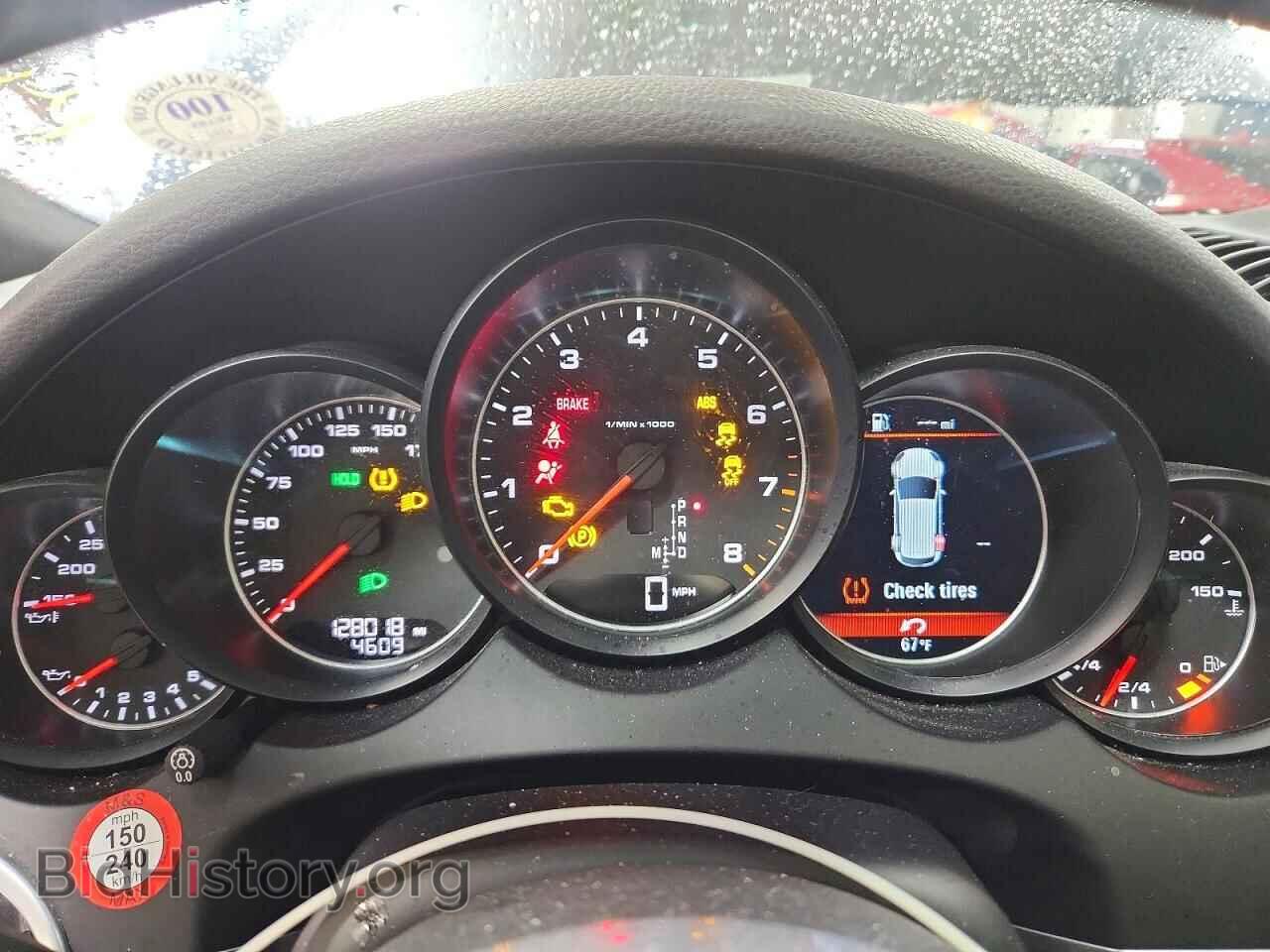 2018 PORSCHE CAYENNE - VIN: WP1AA2A28JKA05383 - Photo 9