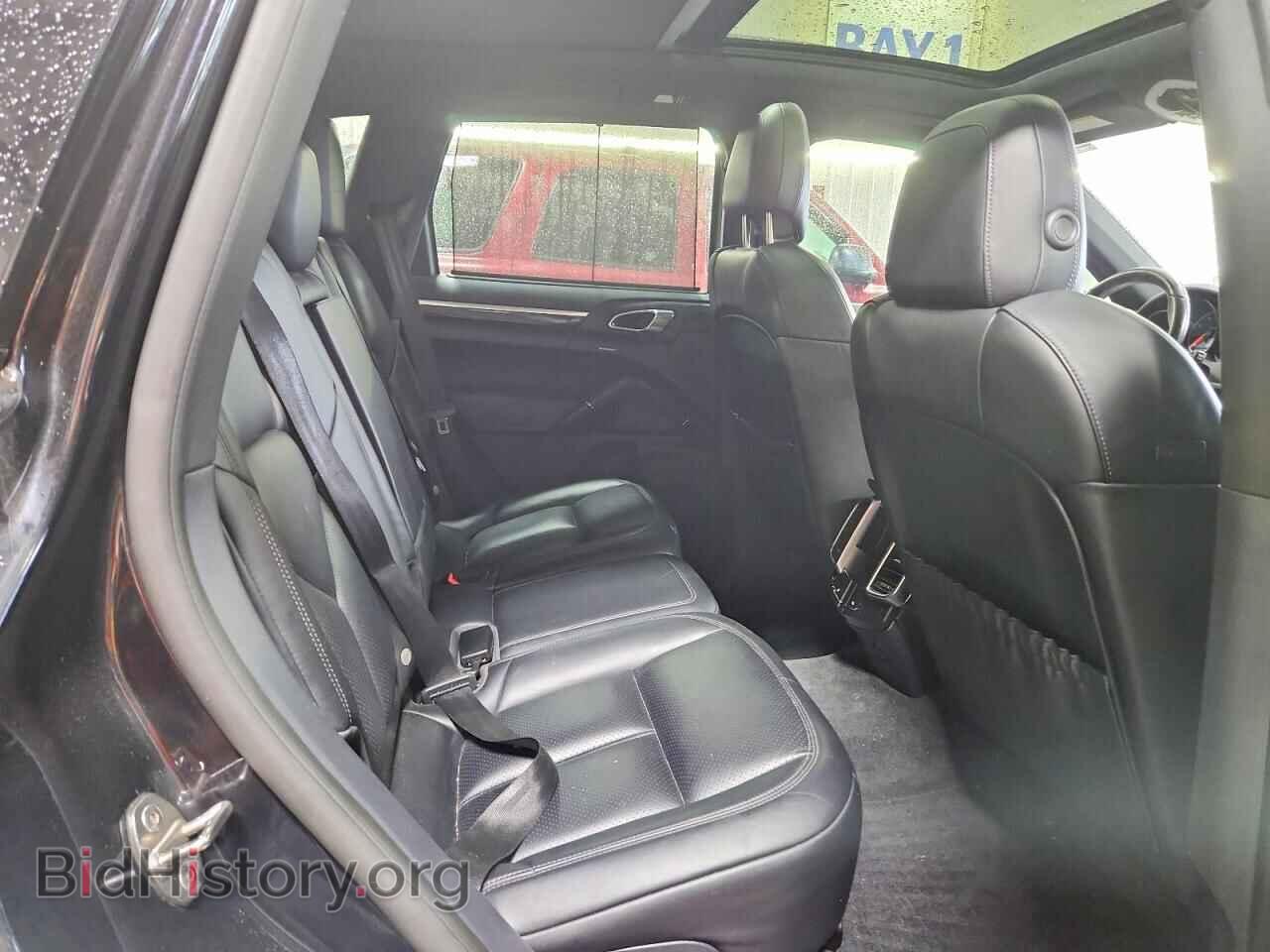 2018 PORSCHE CAYENNE - VIN: WP1AA2A28JKA05383 - Photo 10