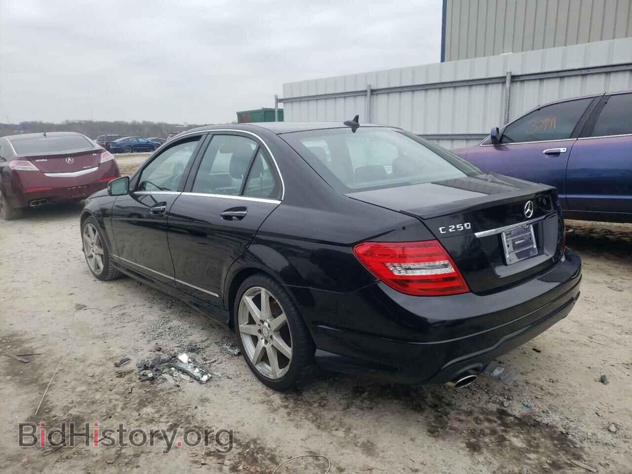 2014 MERCEDES-BENZ C-CLASS - VIN: WDDGF4HB9EA959415 - Фото 2