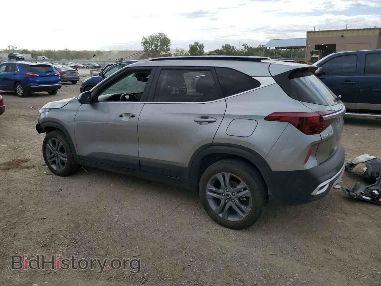 2021 KIA SELTOS - VIN: KNDEU2AA6M7129614 - Фото 2