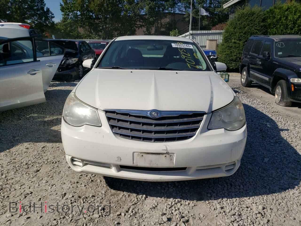 2010 CHRYSLER SEBRING - VIN: 1C3CC5FD7AN197138 - Фото 5
