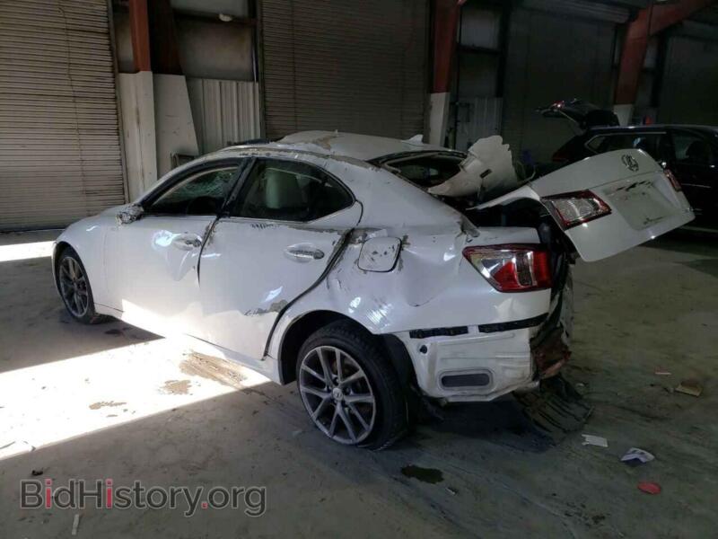 2011 Lexus IS (VIN JTHCF5C22B5052594) — фото 2 из 13
