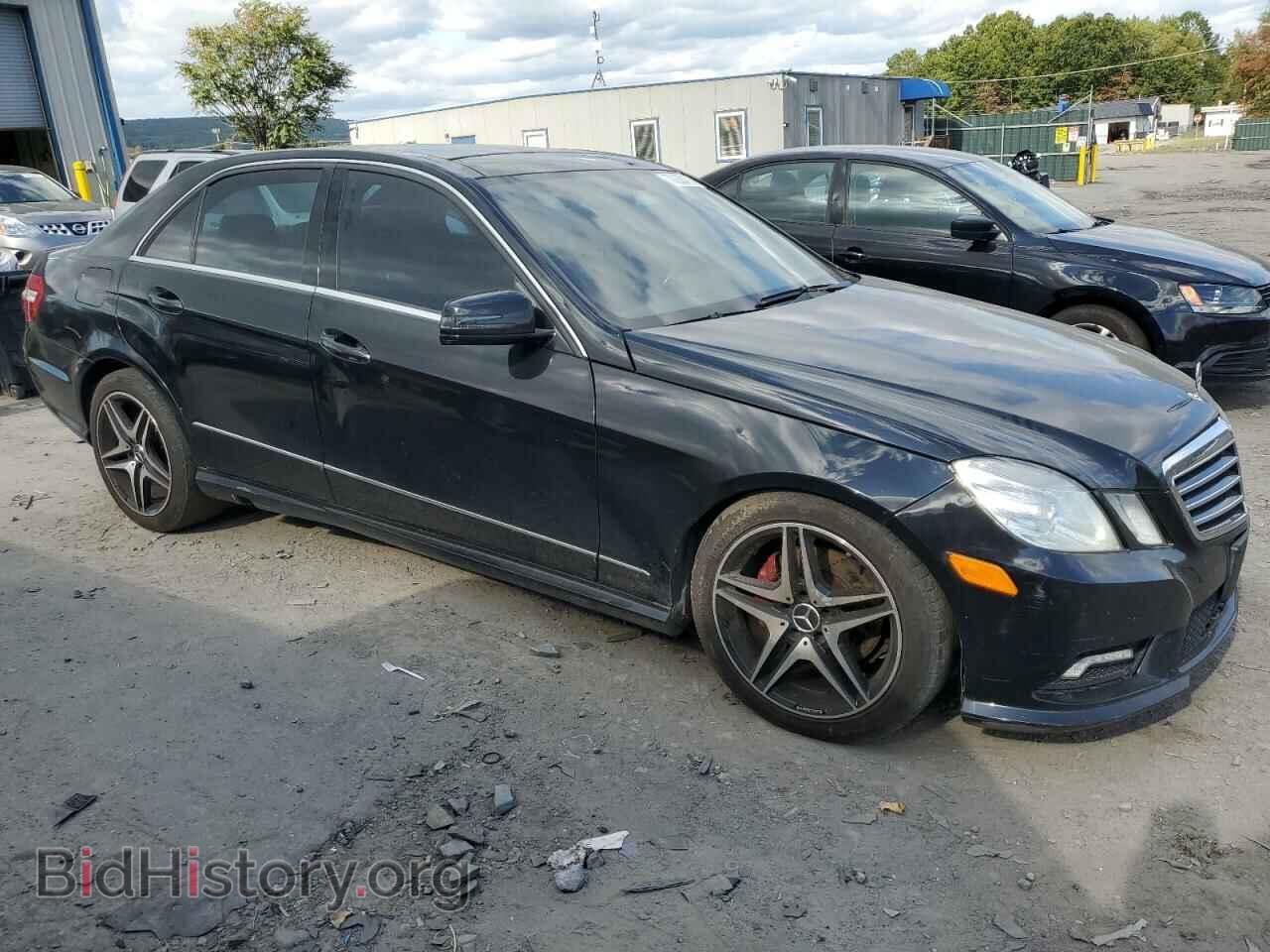 2011 MERCEDES-BENZ E-CLASS - VIN: WDDHF8HB3BA403351 - Фото 4