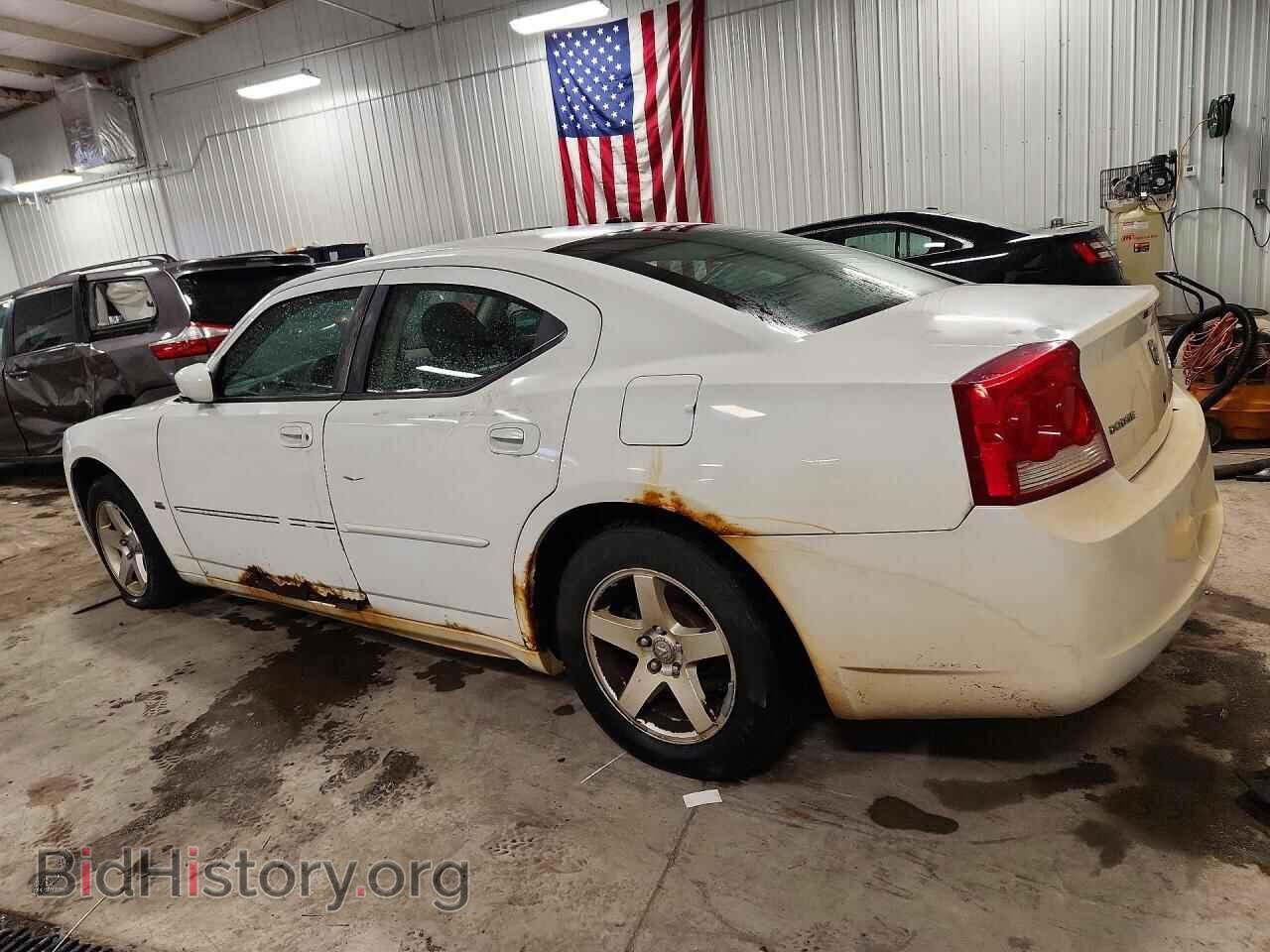 2010 DODGE CHARGER - VIN: 2B3CA3CV4AH267191 - Photo 2