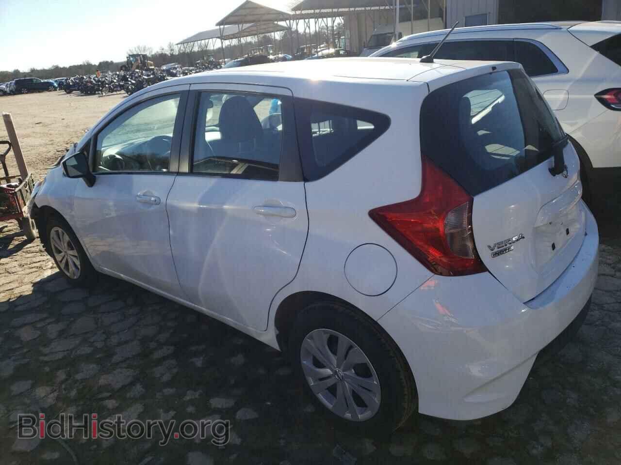 2017 NISSAN VERSA - VIN: 3N1CE2CP8HL379057 - Фото 2