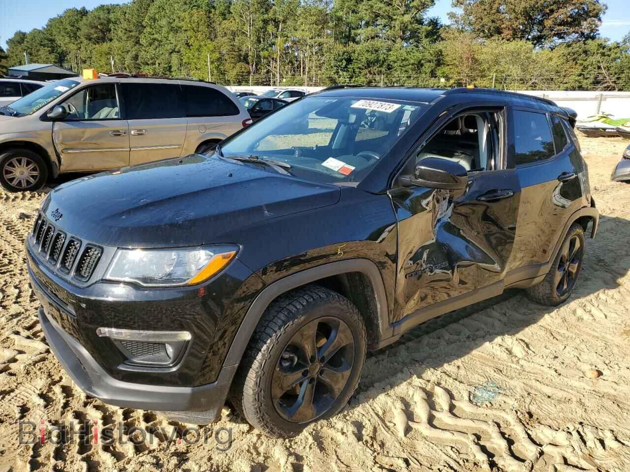 Photo 3C4NJDBB4KT781345 - JEEP COMPASS 2019