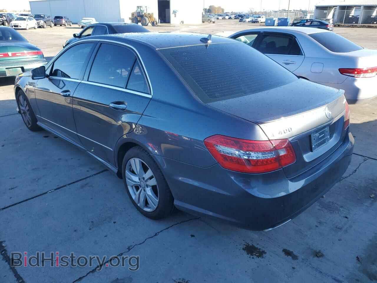 2013 MERCEDES-BENZ E-CLASS - VIN: WDDHF9FB2DA737950 - Фото 2