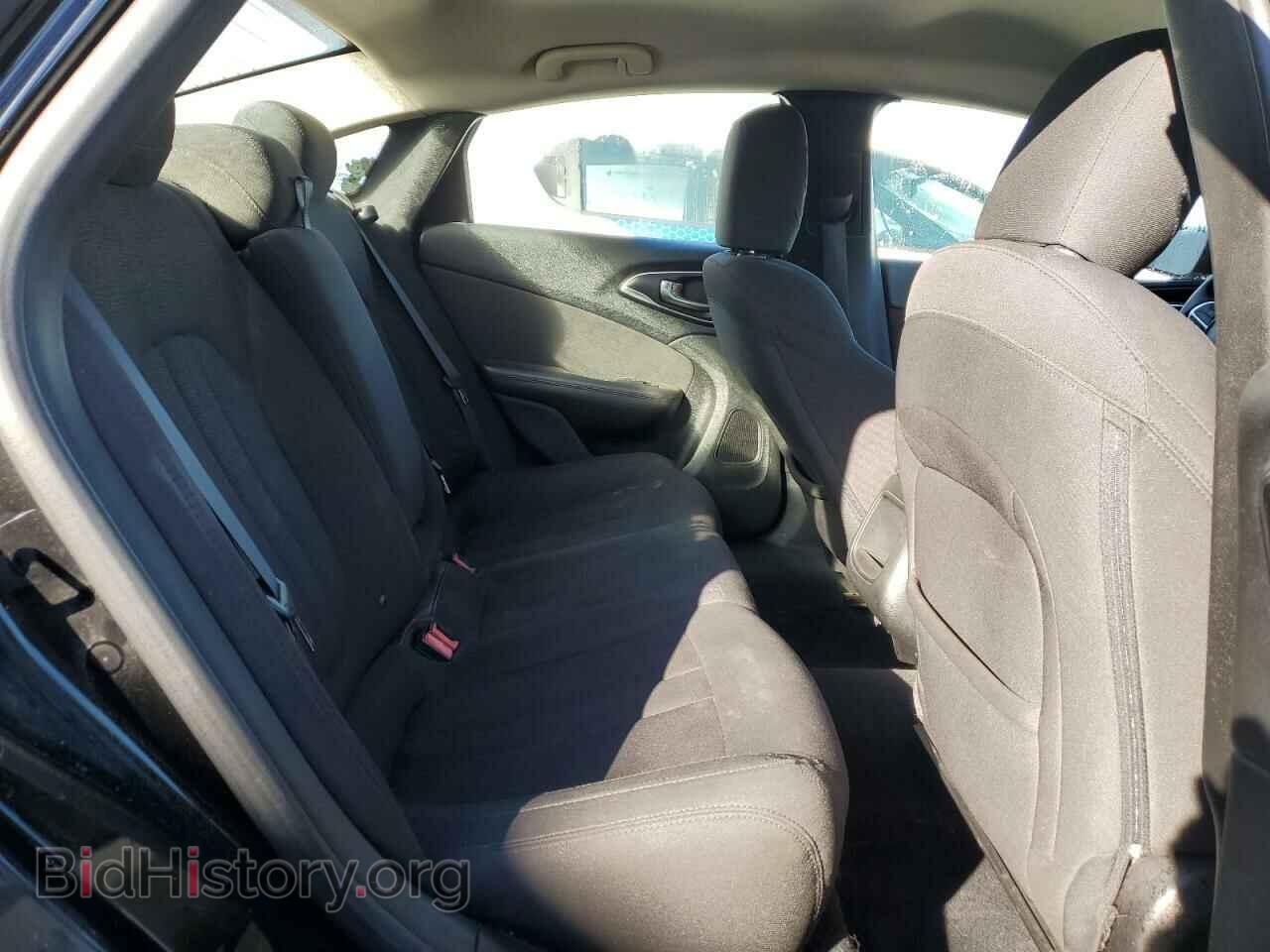 2015 CHRYSLER 200 - VIN: 1C3CCCFB0FN737584 - Фото 10