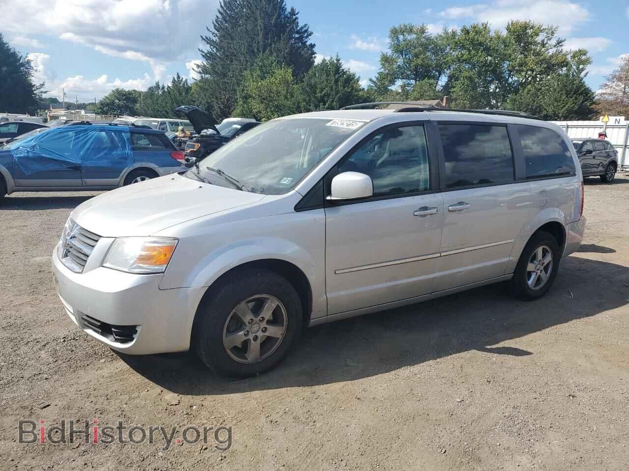 Фотография 2D4RN5D12AR203023 - DODGE CARAVAN 2010