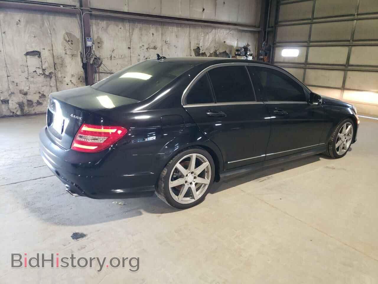 2013 MERCEDES-BENZ C-CLASS - VIN: WDDGF8AB5DF973217 - Фото 3