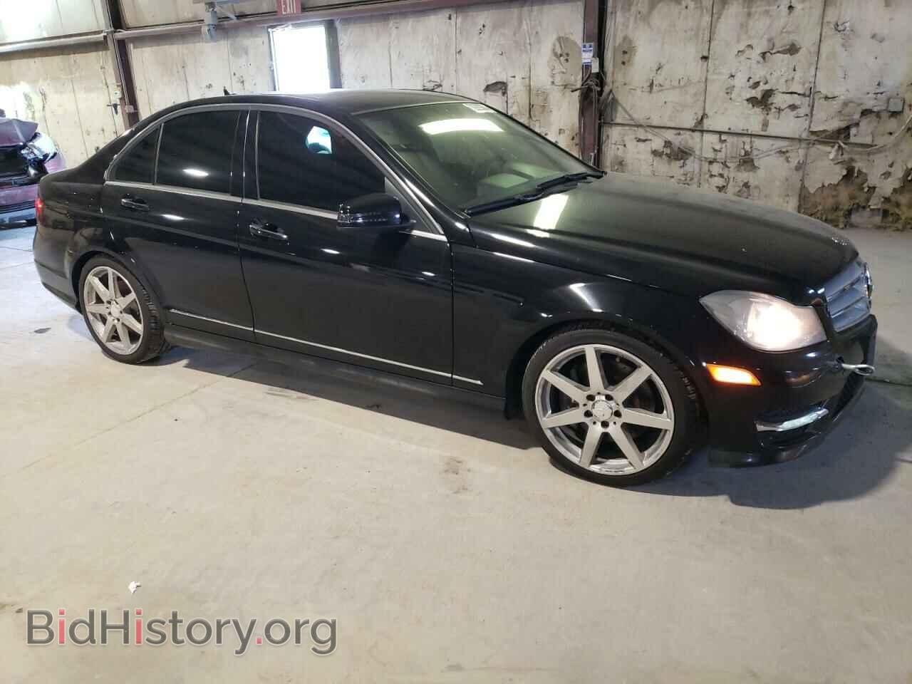 2013 MERCEDES-BENZ C-CLASS - VIN: WDDGF8AB5DF973217 - Фото 4
