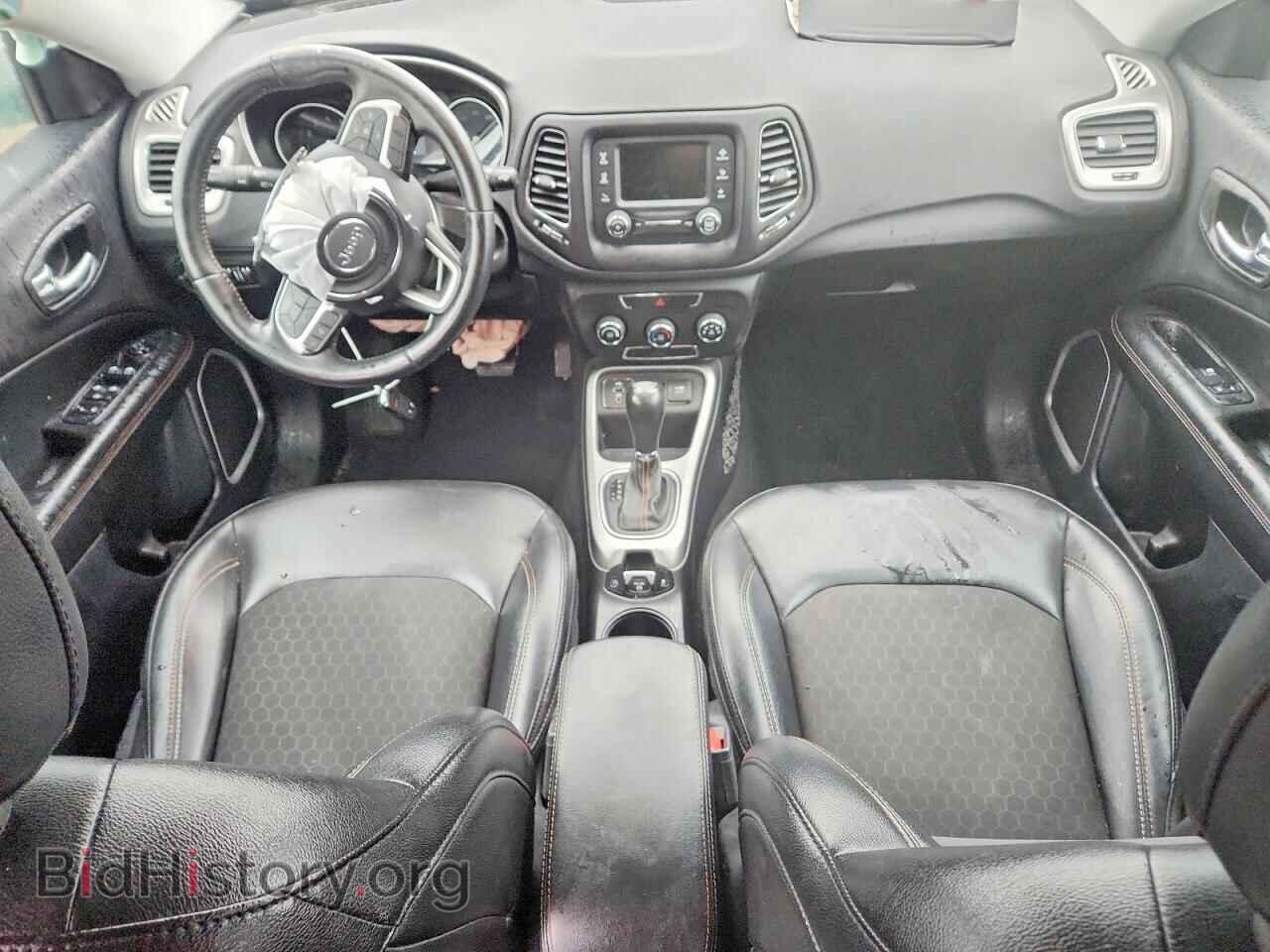 2018 JEEP COMPASS - VIN: 3C4NJCBB2JT377047 - Photo 8