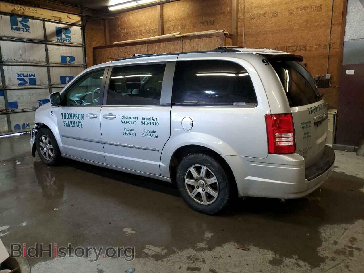 2010 CHRYSLER MINIVAN - VIN: 2A4RR5D12AR288943 - Photo 2