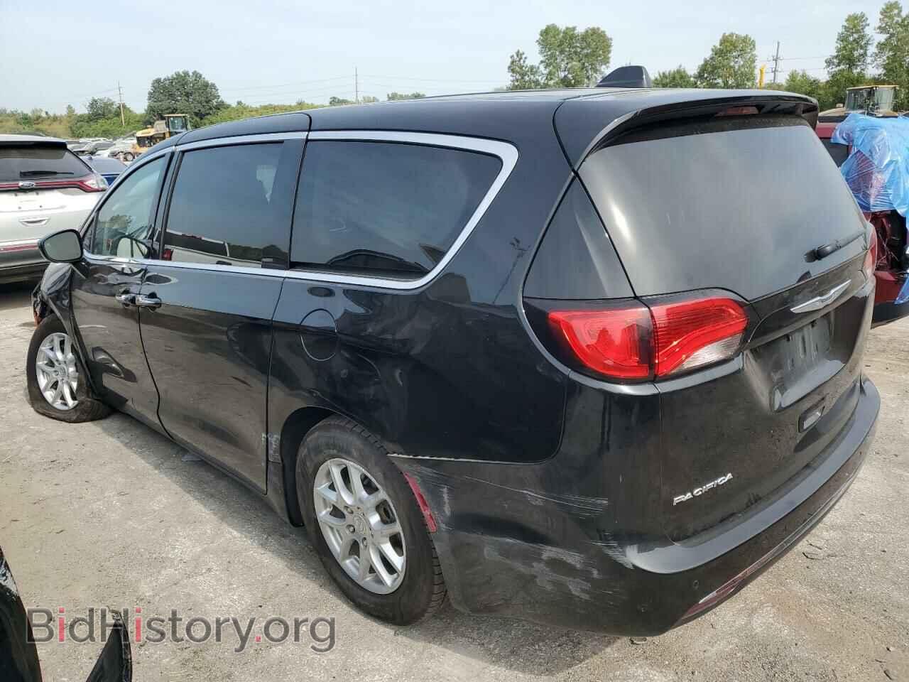2020 CHRYSLER PACIFICA - VIN: 2C4RC1FG7LR129260 - Фото 2