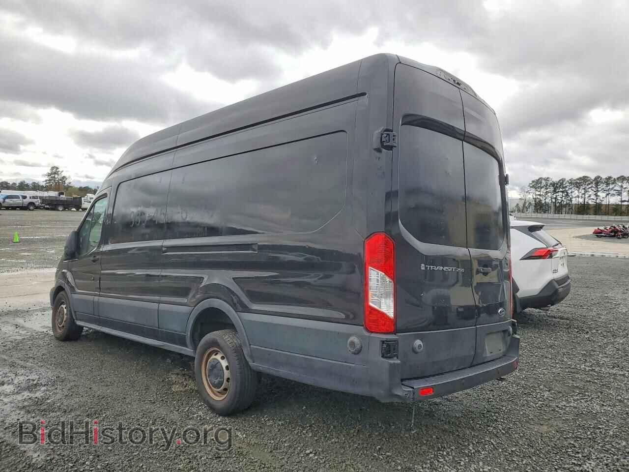 2019 FORD TRANSIT - VIN: 1FTYR3XM8KKB74425 - Фото 2