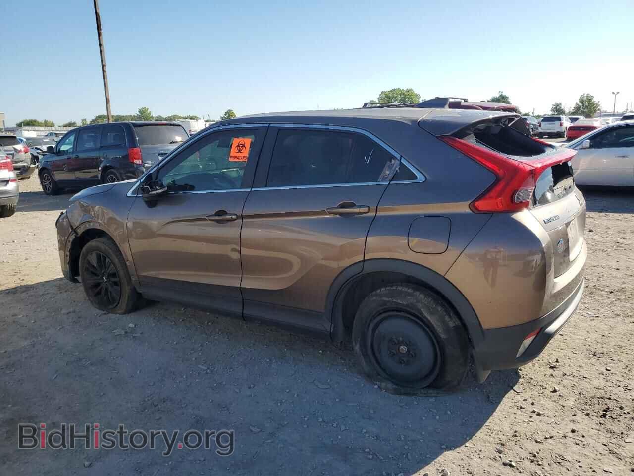 2018 MITSUBISHI ECLIPSE - VIN: JA4AT4AA1JZ050763 - Photo 2