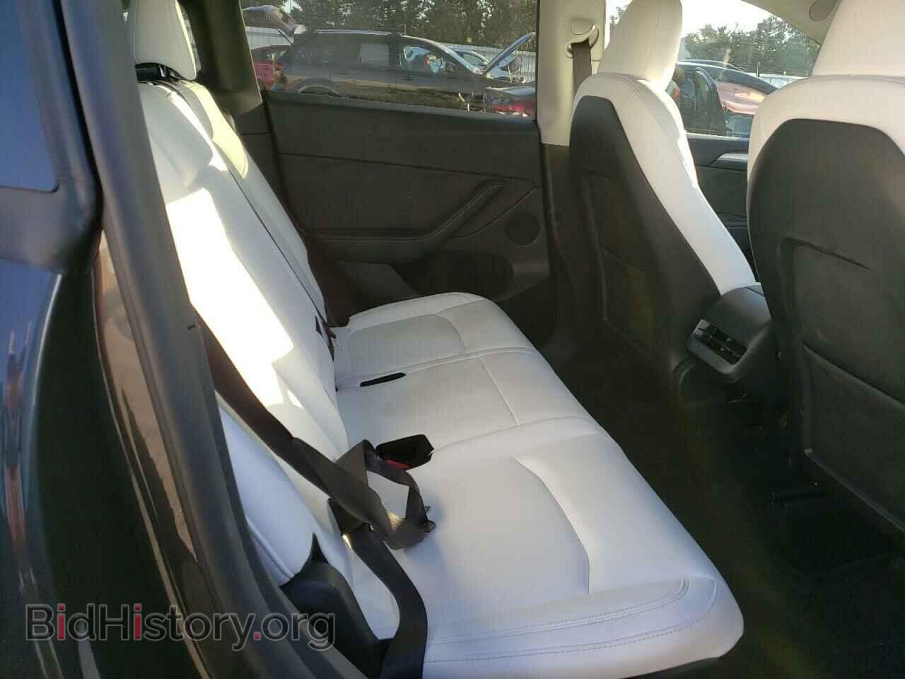 2024 TESLA MODEL Y - VIN: 7SAYGAEEXRF991797 - Фото 10