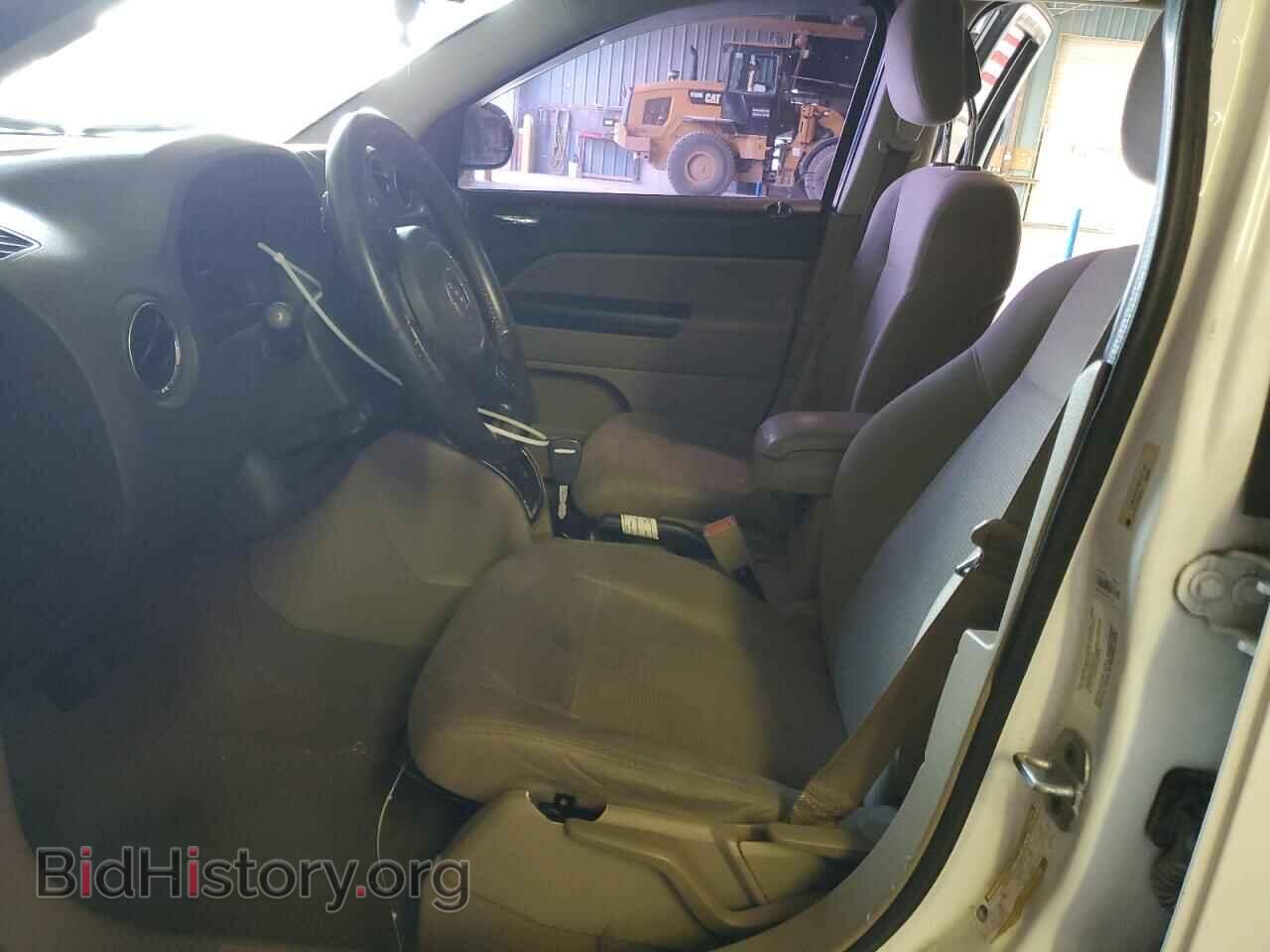 2011 JEEP COMPASS - VIN: 1J4NF1FBXBD277151 - Фото 7