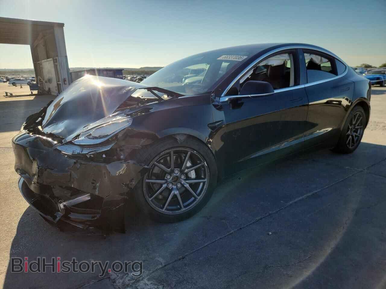 Photo 5YJ3E1EB9KF199052 - TESLA MODEL 3 2019