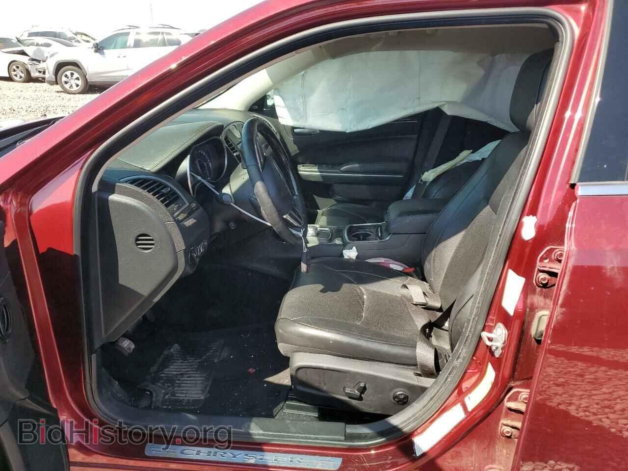 2018 CHRYSLER 300 - VIN: 2C3CCAKG4JH240870 - Фото 7
