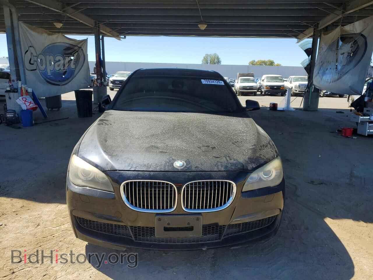 2012 BMW 7 SERIES - VIN: WBAKB8C52CC852469 - Photo 5