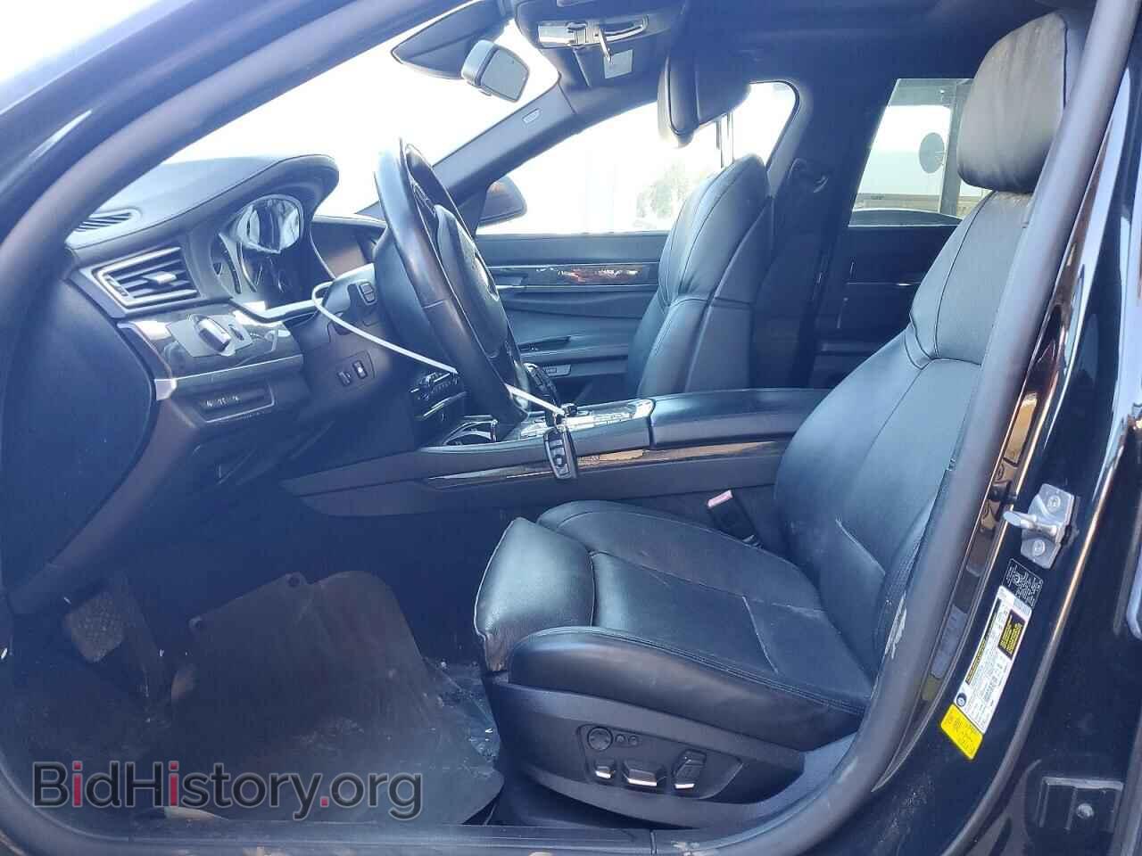 2012 BMW 7 SERIES - VIN: WBAKB8C52CC852469 - Photo 7