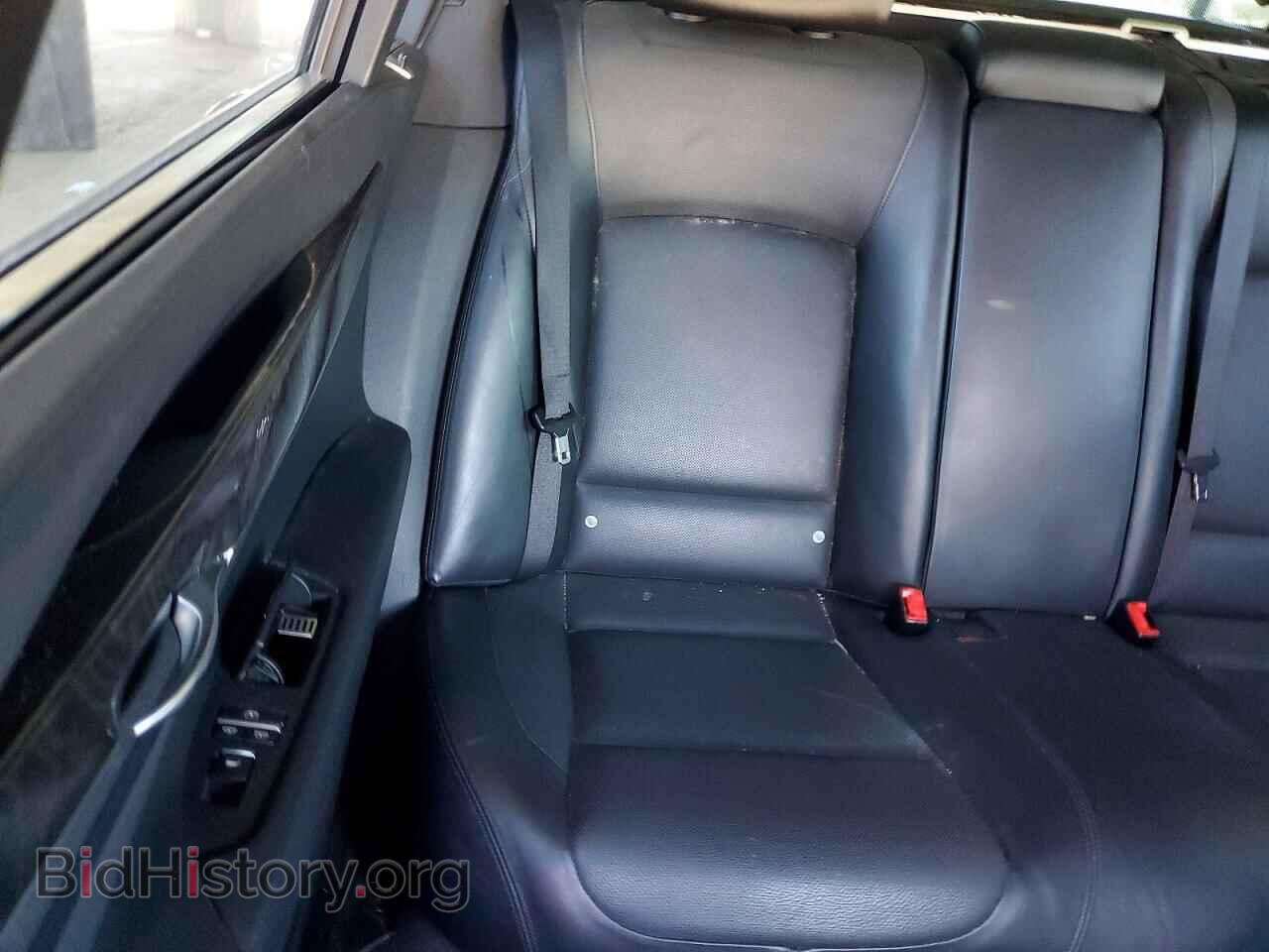 2012 BMW 7 SERIES - VIN: WBAKB8C52CC852469 - Photo 10