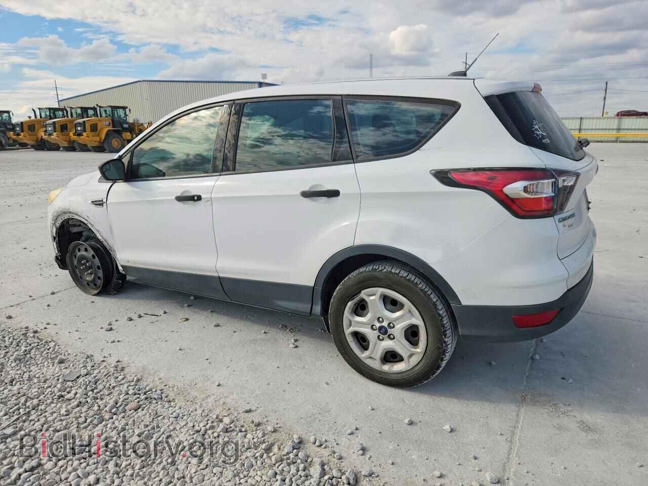 2017 FORD ESCAPE - VIN: 1FMCU0F77HUB42299 - Фото 2