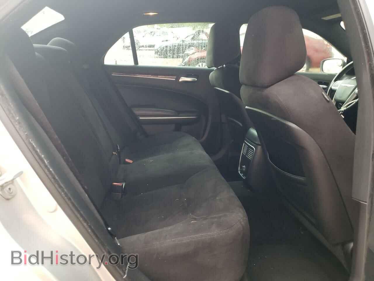 2012 CHRYSLER 300 - VIN: 2C3CCAAG2CH107366 - Фото 6