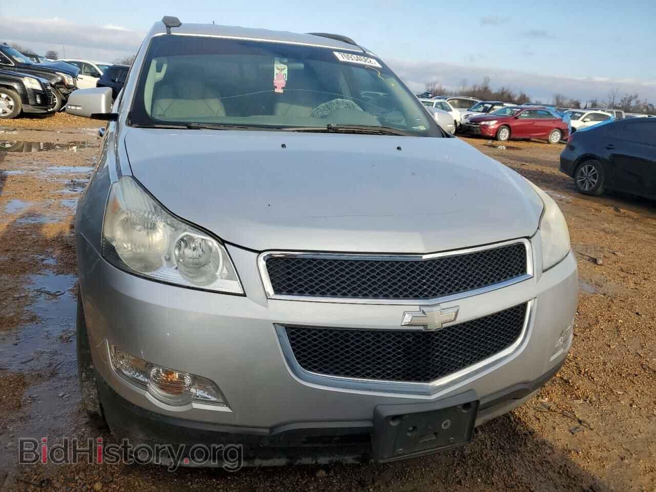 2010 CHEVROLET TRAVERSE - VIN: 1GNLVFED2AS110302 - Фото 5