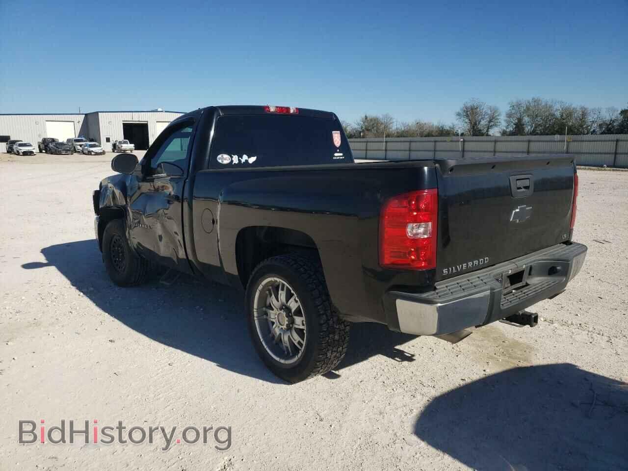 2010 CHEVROLET SILVERADO - VIN: 1GCPCPEX0AZ233636 - Фото 2