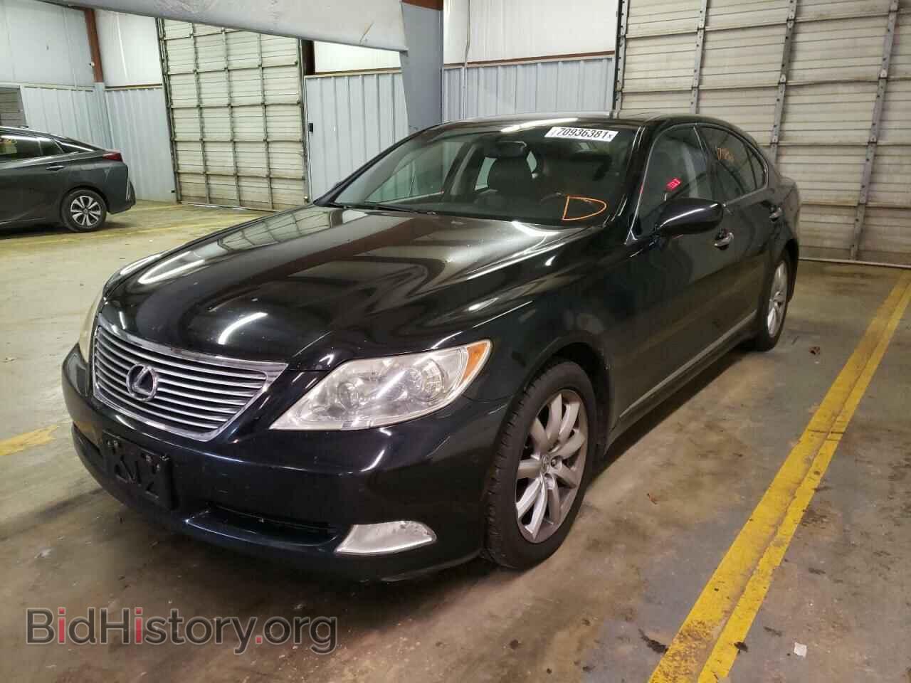 2007 LEXUS LS460 - VIN: JTHBL46F275032950 - Фото 2