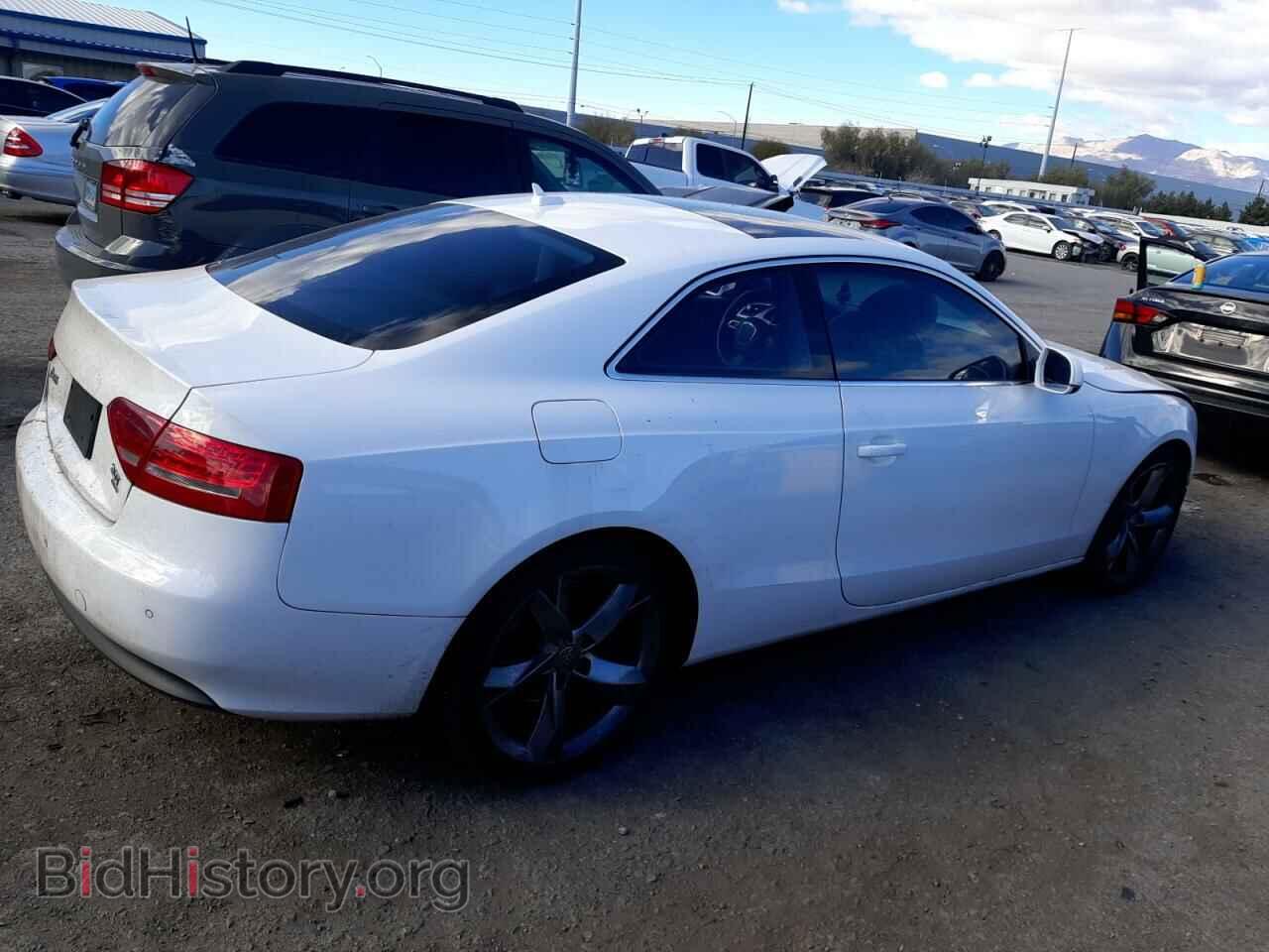 2011 AUDI A5 - VIN: WAULFAFR6BA004829 - Фото 3
