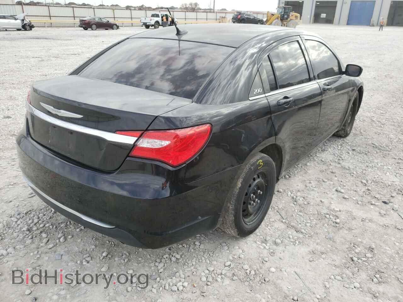 2014 CHRYSLER 200 - VIN: 1C3CCBAB7EN208682 - Фото 4