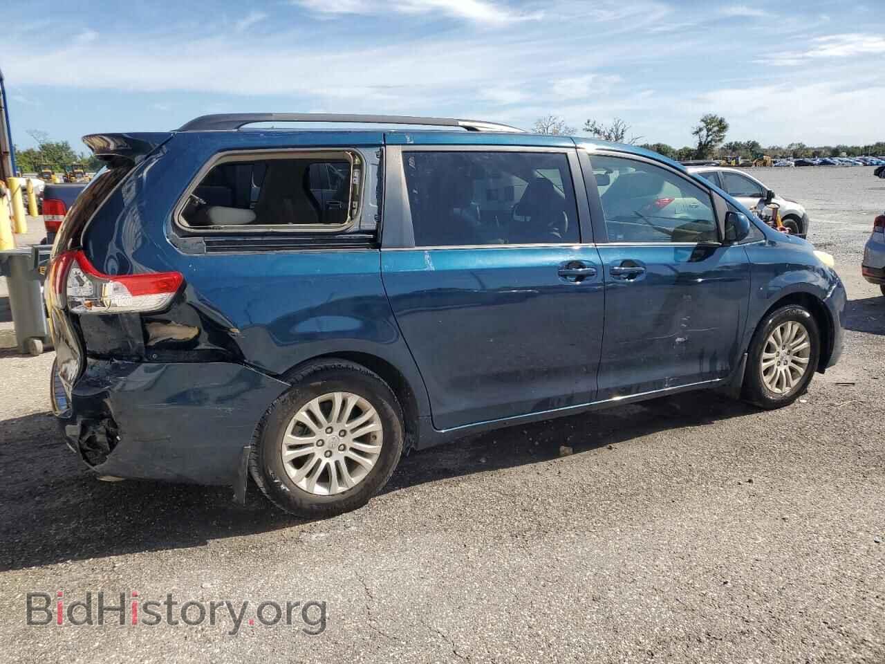 2011 TOYOTA All Models - VIN: 5TDYK3DC5BS005584 - Фото 3