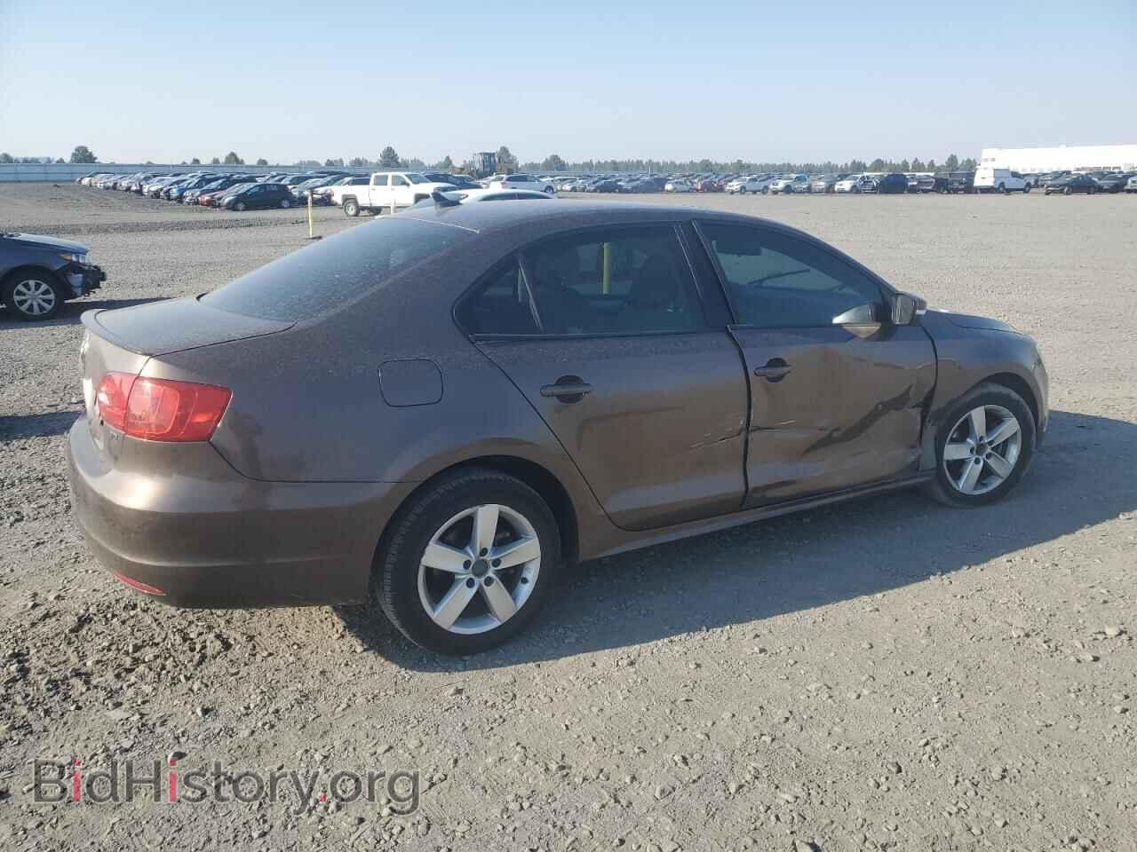 2011 VOLKSWAGEN JETTA - VIN: 3VWLL7AJ4BM131384 - Фото 3