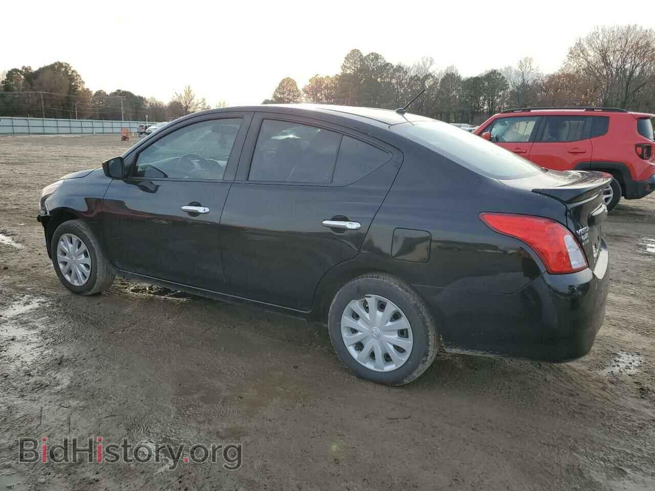 2019 NISSAN VERSA - VIN: 3N1CN7AP1KL801497 - Фото 2