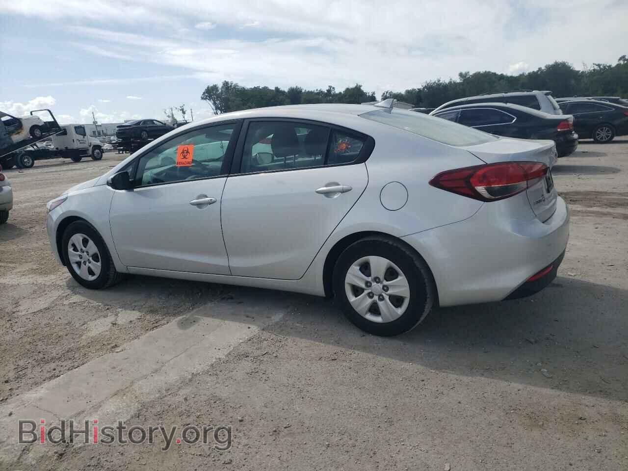 2017 KIA FORTE - VIN: 3KPFK4A77HE082786 - Фото 2
